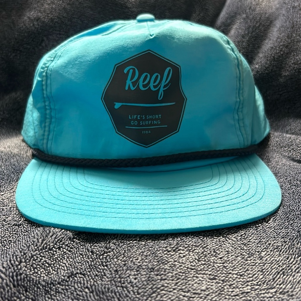 Vintage blue REEF brand Snap back hat
